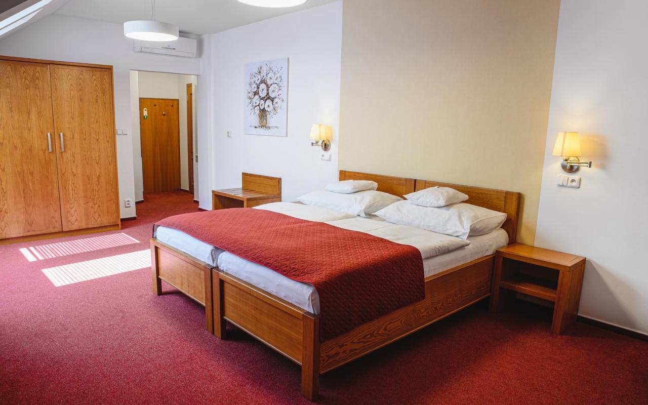 Hotel Horal 4*